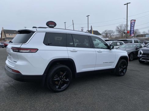 Used 2022 Jeep Grand Cherokee L Limited w/ Luxury Tech Group II image 5