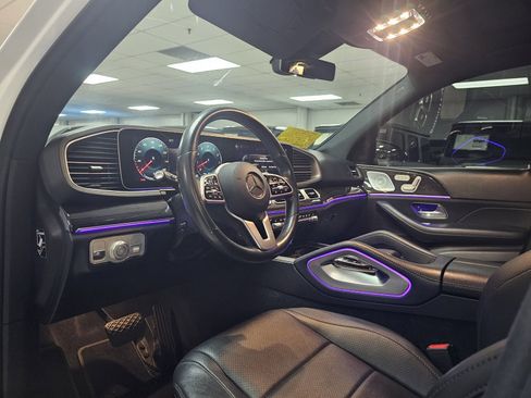 Used 2020 Mercedes-Benz GLE 450 4MATIC image 5