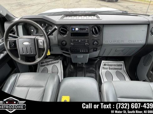 Used 2013 Ford F550 4x4 Crew Cab Super Duty w/ Payload Upgrade Pkg image 20