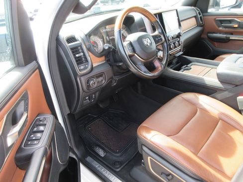Used 2020 RAM 1500 Limited image 18
