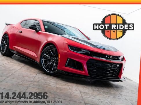 Used 2018 Chevrolet Camaro ZL1 RWD image 1