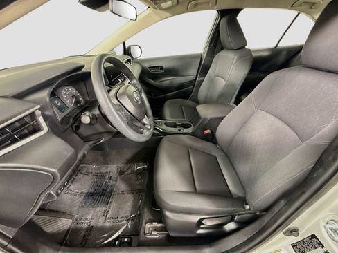 Used 2024 Toyota Corolla LE FWD image 21