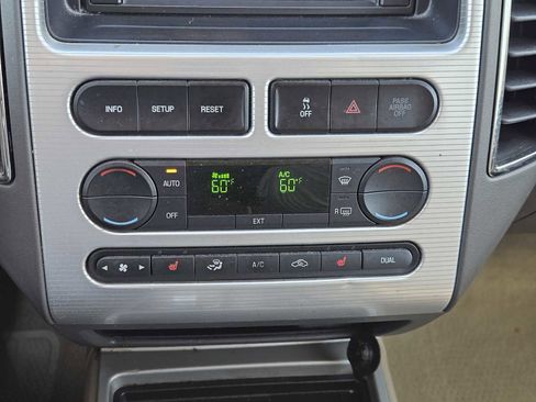 Used 2007 Ford Edge SEL Plus image 18