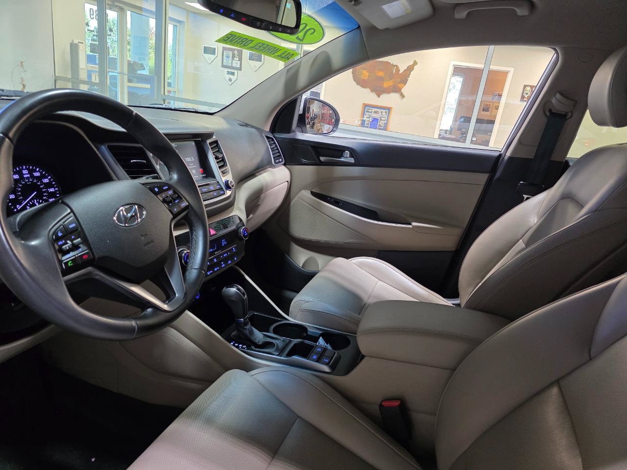 Used 2016 Hyundai Tucson Limited AWD/4WD image 16