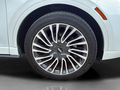 Used 2020 Lincoln Corsair Reserve w/ Appearance Package FWD image 31