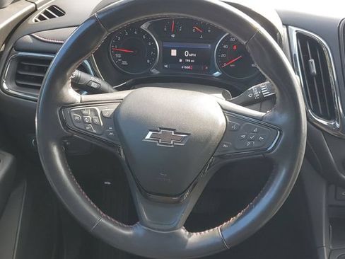 Certified 2022 Chevrolet Equinox RS w/ RS Leather Package AWD/4WD image 13
