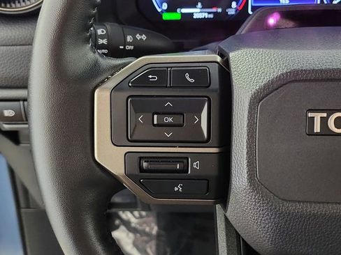 Used 2025 Toyota Land Cruiser AWD/4WD image 25