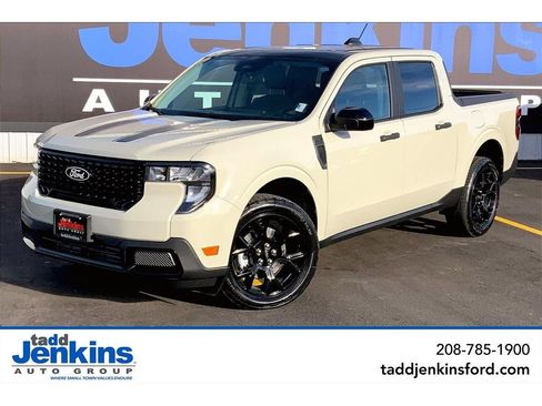 New 2025 Ford Maverick XLT w/ XLT Luxury Package image 1