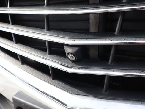 Used 2019 Chevrolet Equinox Premier image 8