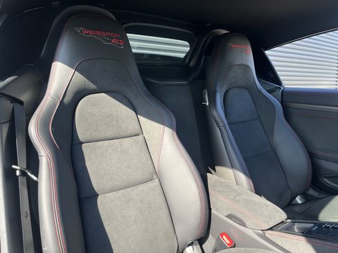 Certified 2025 Porsche 718 Boxster Spyder RS image 28