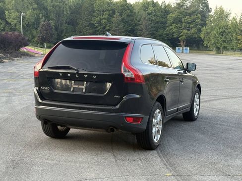 Used 2013 Volvo XC60 3.2 AWD/4WD image 3