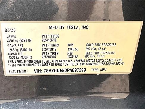 Used 2023 Tesla Model Y image 32