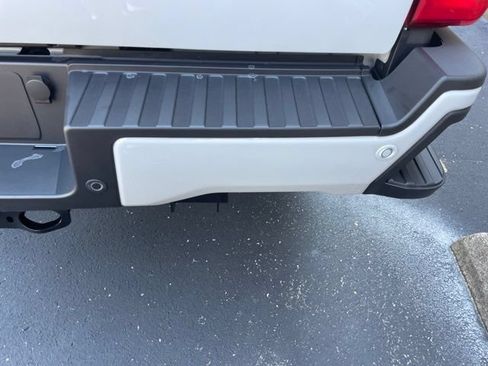 New 2026 Ford F250 Lariat w/ Tremor Off-Road Package AWD/4WD image 18