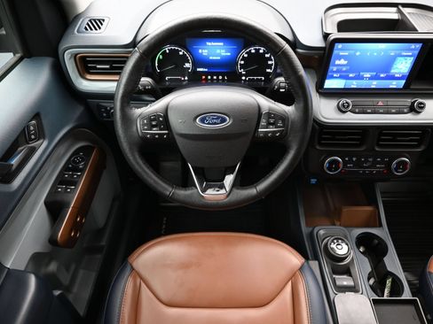 Used 2022 Ford Maverick Lariat w/ Lariat Luxury Package FWD image 26