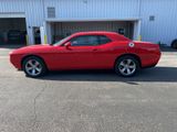 Used 2016 Dodge Challenger SXT image 4