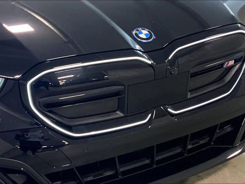 Used 2024 BMW i5 M60 w/ Executive Package image 32