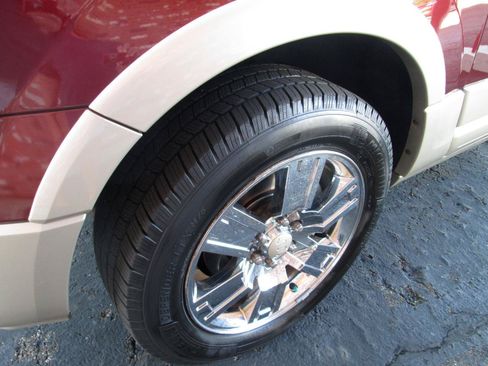 Used 2008 Ford Expedition King Ranch AWD/4WD image 23