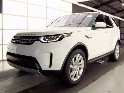 Used 2017 Land Rover Discovery HSE AWD/4WD image 4