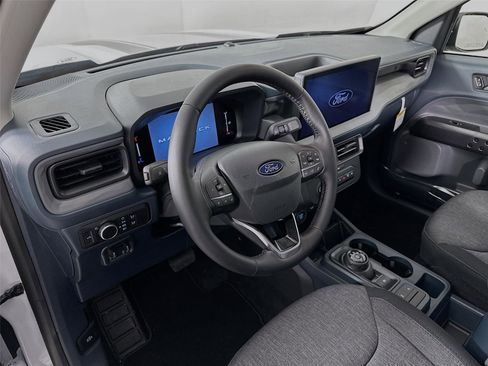 New 2026 Ford Maverick XLT w/ XLT Luxury Package image 9