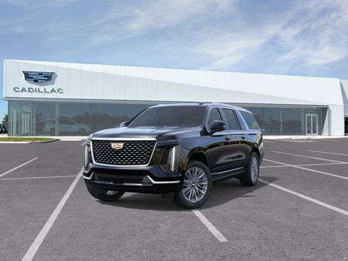New 2026 Cadillac Escalade ESV Luxury w/ LPO, Floor Liner Package RWD image 9