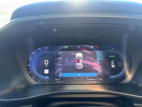 Used 2023 Volvo C40 P8 Recharge Ultimate image 22