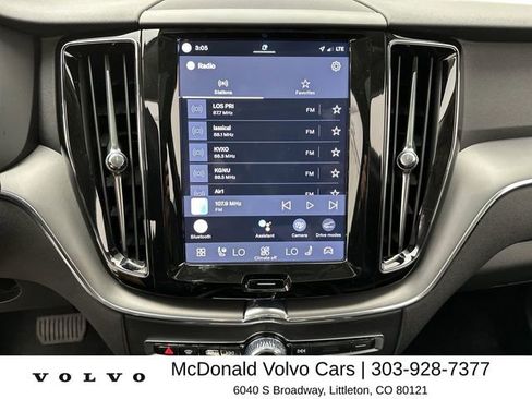 Certified 2025 Volvo XC60 B5 Core AWD/4WD image 16