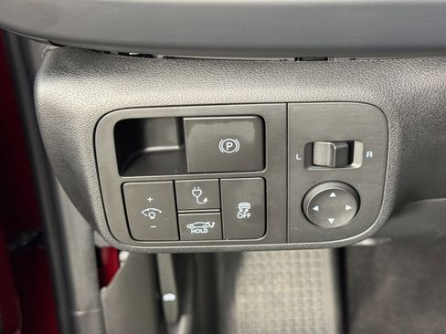 Used 2024 Hyundai Ioniq 6 SEL image 16