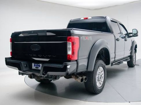 Used 2018 Ford F250 XLT w/ Snow Plow Prep Package AWD/4WD image 6