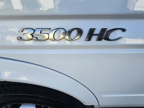 Used 2005 Dodge Sprinter 3500 w/ Cargo Group I RWD image 7