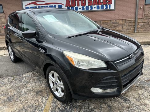 Used 2015 Ford Escape SE FWD image 3