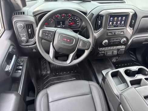 New 2026 GMC Sierra 2500 Pro image 12