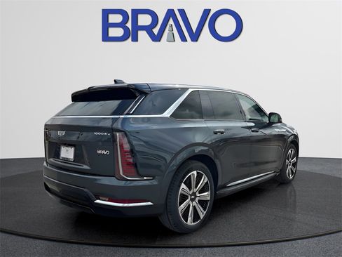 New 2026 Cadillac Escalade IQ Luxury 1 w/ LPO, Floor Liner Package image 4