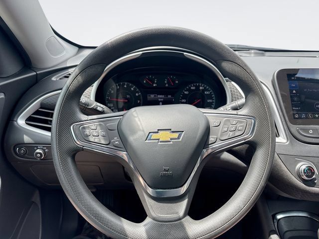 Used 2024 Chevrolet Malibu LT FWD image 14