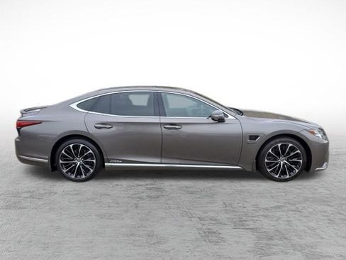 Used 2022 Lexus LS 500h AWD w/ Luxury Package image 5