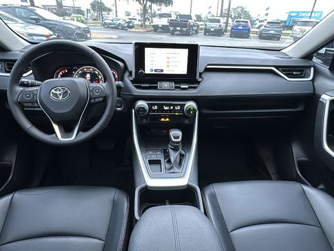 Used 2024 Toyota RAV4 XLE Premium FWD image 27