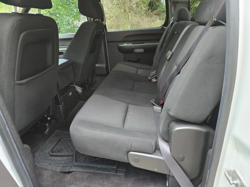 Used 2013 Chevrolet Silverado 1500 LT AWD/4WD image 18