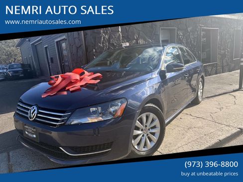 Used 2012 Volkswagen Passat 2.5 S image 1