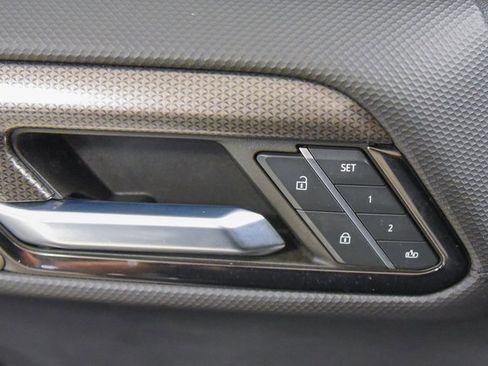 Used 2023 Chevrolet Silverado 1500 ZR2 w/ Technology Package image 12