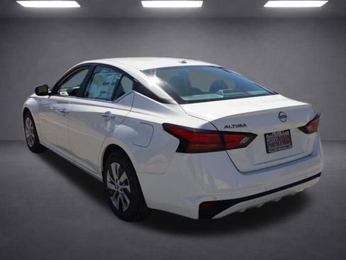 New 2025 Nissan Altima 2.5 S image 6