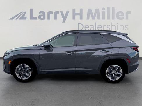 New 2026 Hyundai Tucson SEL FWD image 3