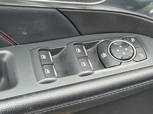 Used 2017 Ford Explorer Sport image 12