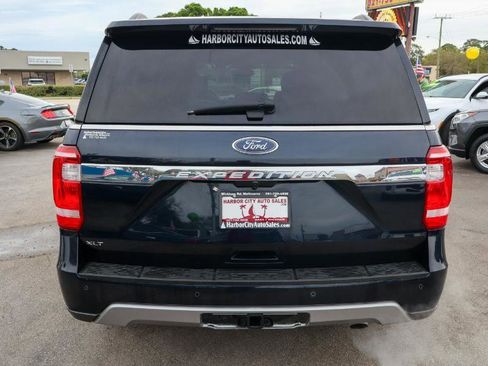 Used 2021 Ford Expedition XLT image 7