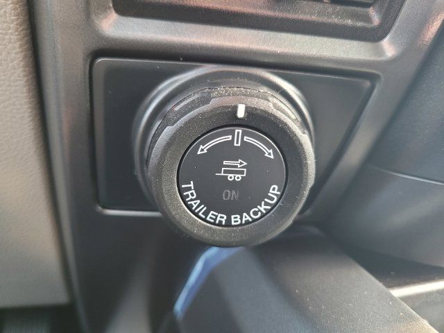 Used 2022 Ford F350 XLT w/ XLT Premium Package AWD/4WD image 26