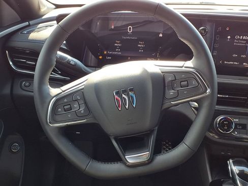 Used 2025 Buick Envista Sport Touring w/ Convenience I Package FWD image 19