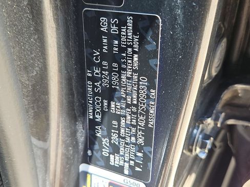 Used 2025 Kia K4 FWD image 36