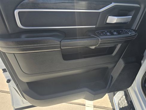 Used 2024 RAM 2500 Big Horn w/ Off Road Package image 23