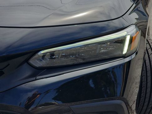 Used 2024 Honda Civic Sport image 29