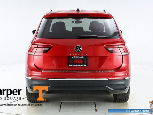 Used 2023 Volkswagen Tiguan SE AWD/4WD image 45