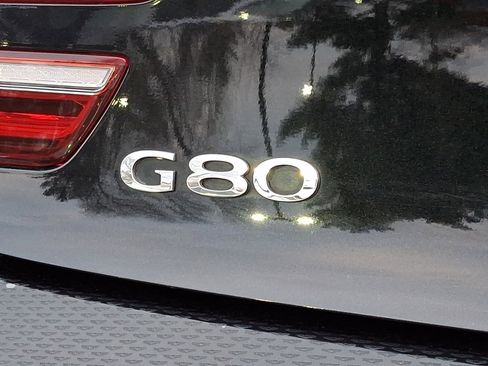 Used 2021 Genesis G80 2.5T w/ Prestige Package image 31