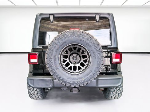 Used 2022 Jeep Wrangler Unlimited Sport AWD/4WD image 5